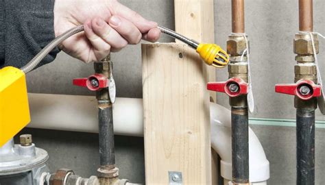 Read more about the article Is Your Furnace Leaking Carbon Monoxide? Here’s How to Tell